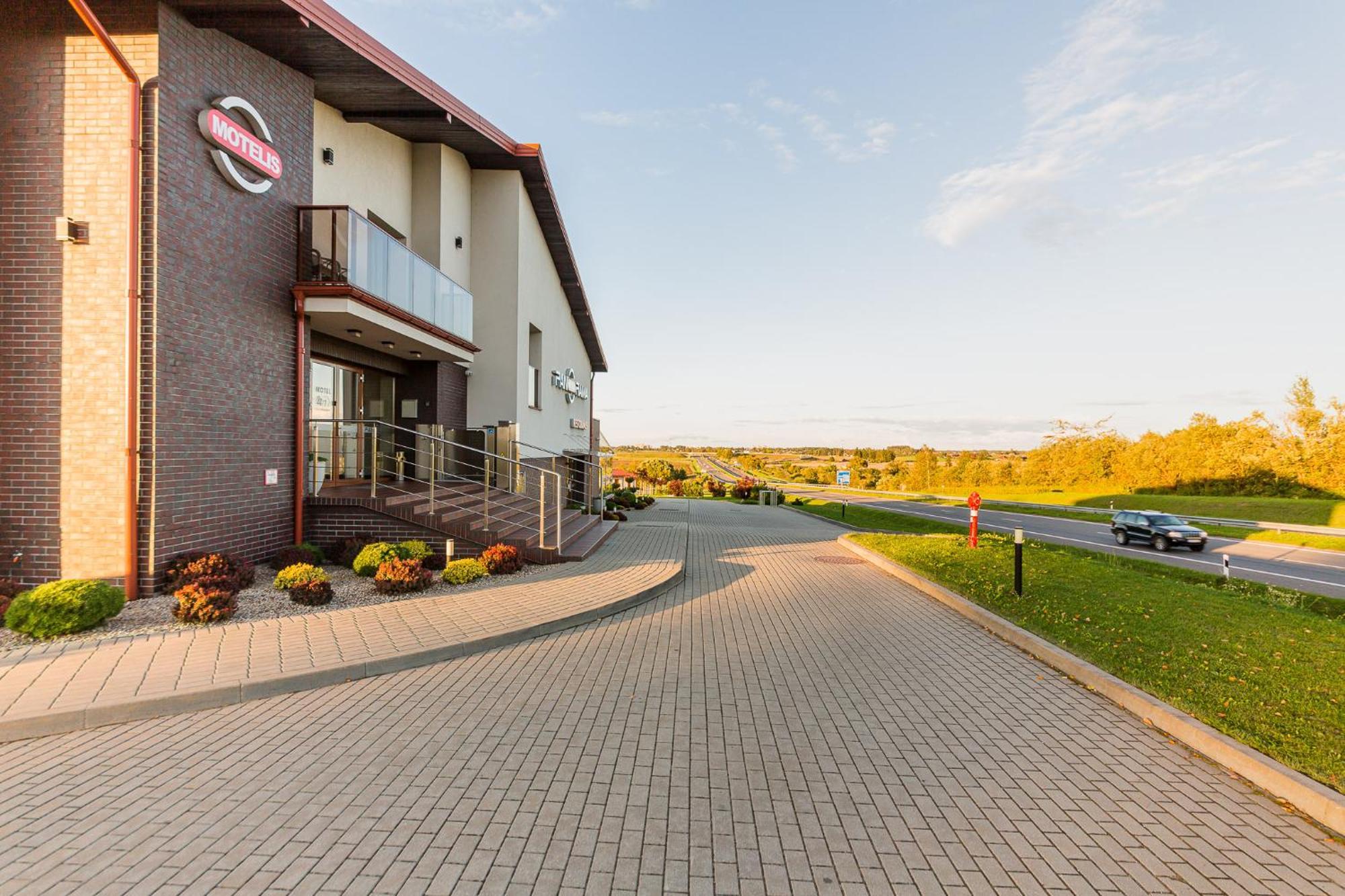 Motel Panorama Siauliai  Bagian luar foto